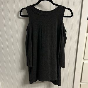 Aerie long sleeve T with open shoulders and open back (can tie in back)